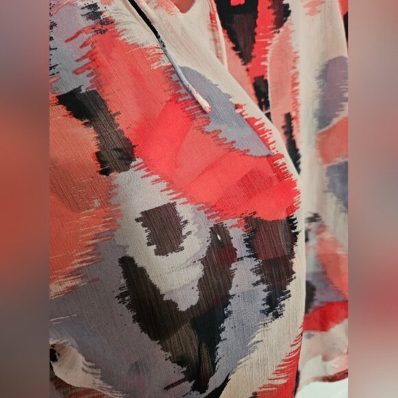 Banana Republic Sheer top/ cover - Picture 2 of 4